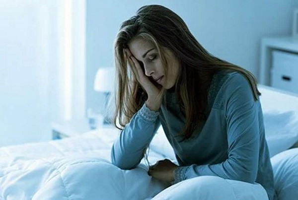 loud snoring can contribute to sleep disturbances